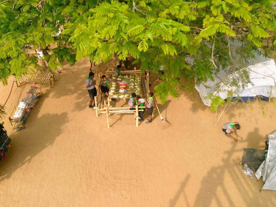 Training junior scouts / giving back